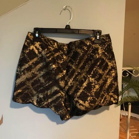 Glitter shorts - Picture 2 of 2